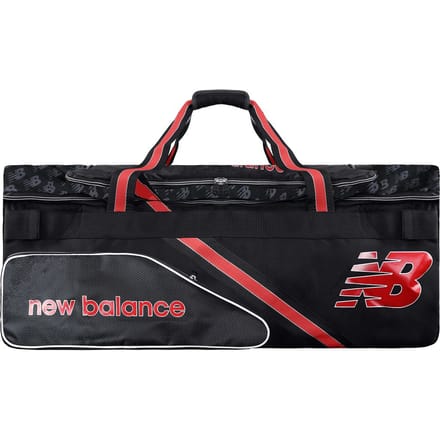 New Balance TC860 Grote Wheelie Cricket Bag