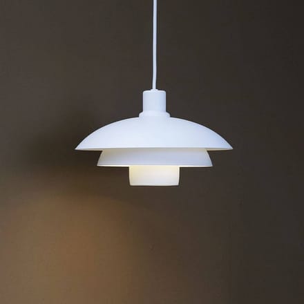 Dyberg Larsen hanglamp Morph, wit, Ø 30 cm, metaal