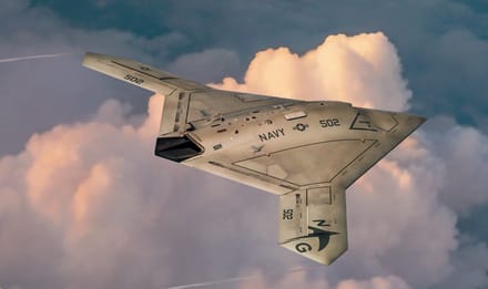 Italeri Modelbouwpakket Vliegtuigen - 1421 X-47B Unmanned Combat Aircraft System Plastic - 1:72 - Modelbouw