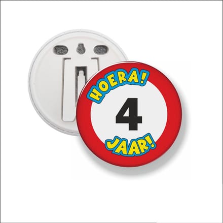 Button Met Clip 58 MM - Hoera 4 Jaar