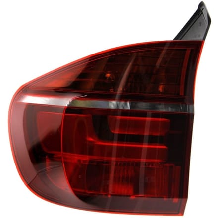 Achterlicht MAGNETI MARELLI 710815040015 links