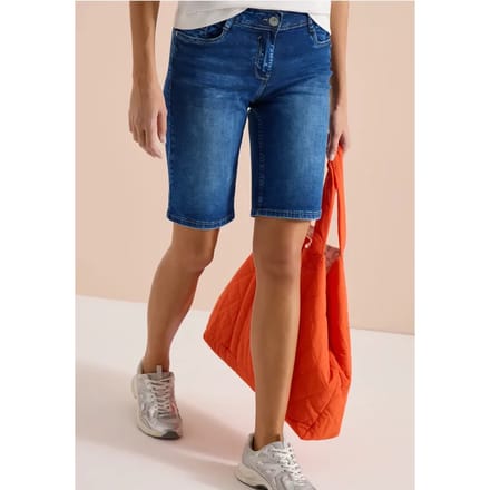 Slim Legs denim shorts in een casual fit