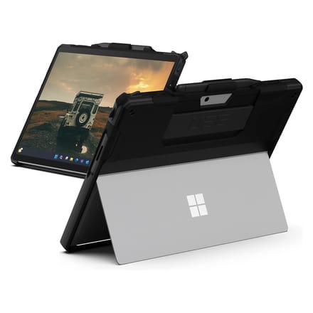 UAG Scout Backcover met handstrap voor de Microsoft Surface Pro 9 / Pro 10 / Pro 11 / Pro 12 - 13 inch - Black