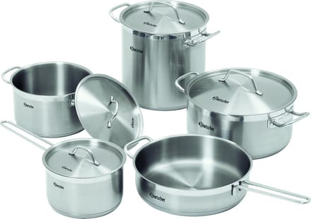 Bartscher RVS pannenset | 4 Pannen + Deksel | 1 Braadpan
