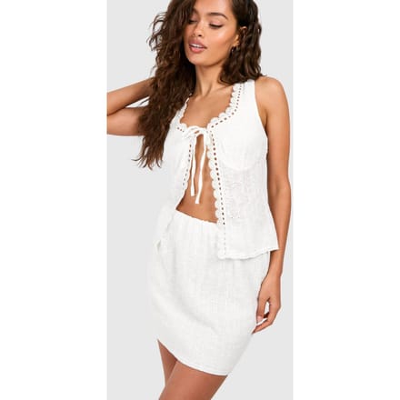 boohoo Dames Broderie Mini Rok | Wit | Maat: 44