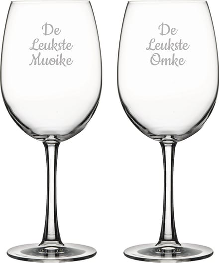 Gegraveerde Rode wijnglas 58cl De Leukste Muoike-De Leukste Omke