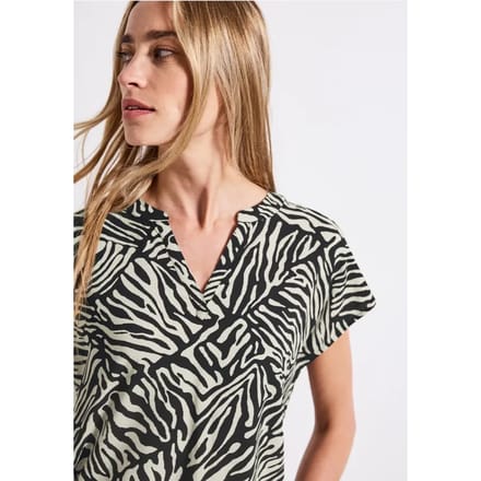 Gedessineerde blouse