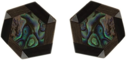 Behave - Oorbellen dames - Hout schelp stekers - Aardetinten - Boho stijl