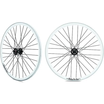 Achterwiel fixie witte velg zwarte naaf Rodi