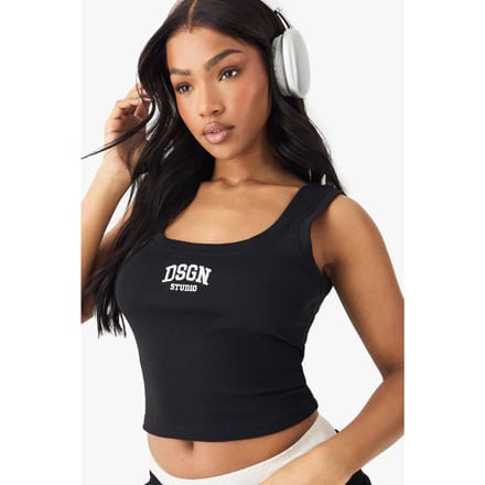 boohoo Dames DSGN Studio Collegiate Geborduurde Rib Tank Vest Top | Black | Maat: 22