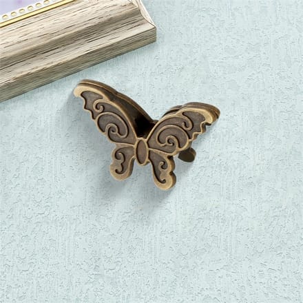 Elegante Vlinderclips | Antiek Brons Afwerking, Complex Bloemendesign, voor Foto's, Notities, Kantoor & Huis Organisatie, Duurzame Paperclips 1pcs gray