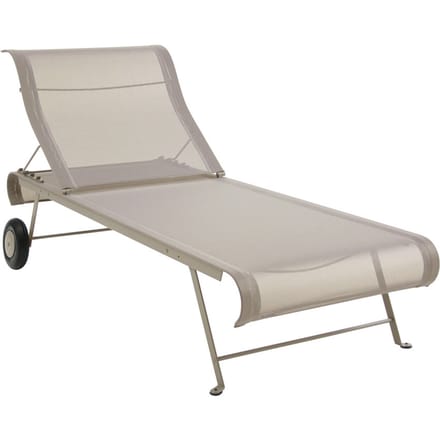 Fermob - DUNE Ligstoel - 14 muskaat - beige