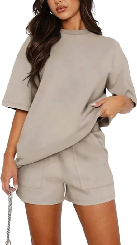 Dames - Kledingset - Korte Broek - Shirt - Beige - Maat M