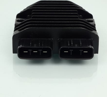 Régulateur redresseur de tension P2R pour Scooter BMW 600 C 2012 à 2015 Neuf