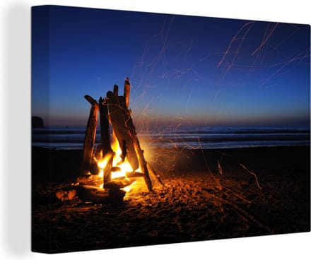 Canvas Schilderij Kampvuur op het strand - 120x80 cm - Wanddecoratie