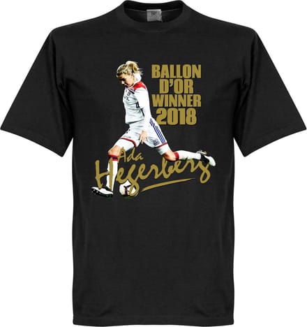Ada Hegerberg Ballon d'Or Winner T-Shirt - Zwart - M