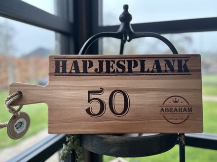Creaties van Hier - Serveerplank - 50 jaar - Abraham - Eikenhout -49 cm