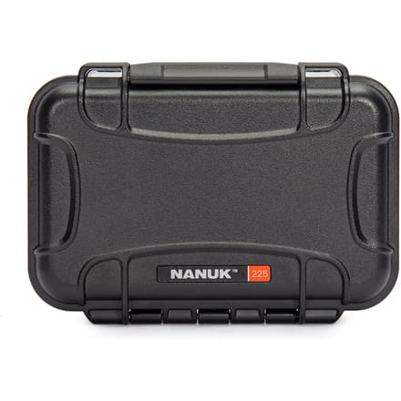 Cameratas Nanuk 225