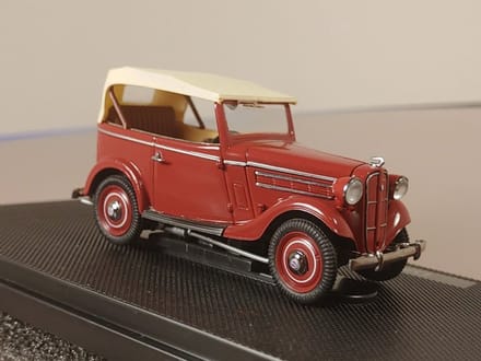 Datsun 17 Phaeton 1938 - 1:43 - Ebbro