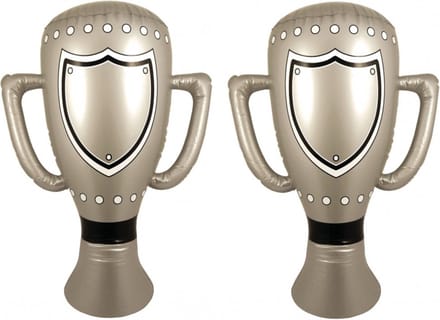 Opblaasbare winnaars trofee - 2x stuks - 60 cm - zilver - Feestartikelen voor supporters - bokaal