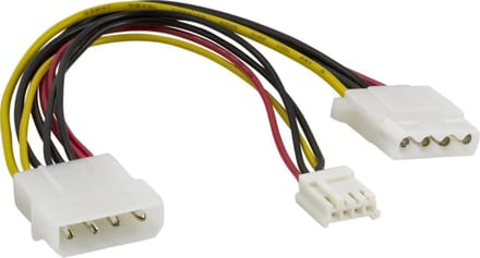 DELTACO DEL-115, Intern Y kabel voor 3.5 ‘' en 5.25 " CD-ROM stations