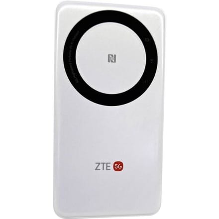 ZTE U30 Air – 5G Portable WiFi Router – Wit - 867 Mbps – Simlockvrij – Voor Reizen & Thuis - Mifi router