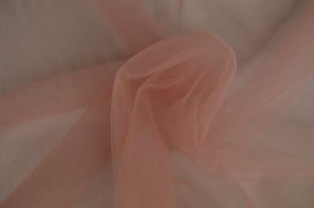 15 meter bruidstule - Oud roze - 150cm breed