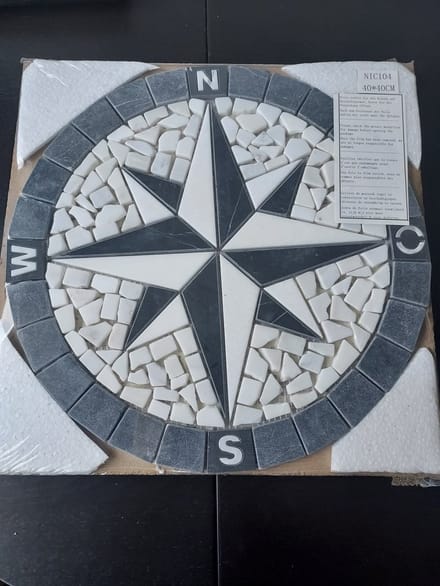 Mozaiek tegel 104 - windroos - marmer - rond 40 cm - zwart wit