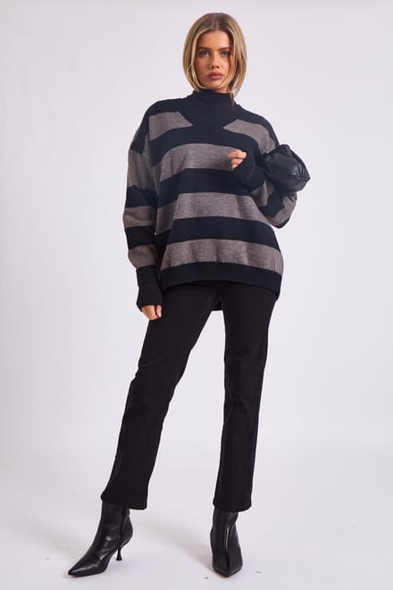 Grijze oversized trui met brede strepen