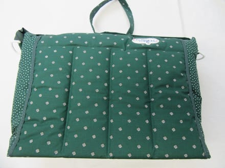 bebe confort , luiertas , nurecytas , groen , met stip en bloempje