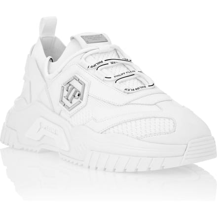 Low-Top Sneakers Predator
