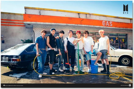 BTS Gas Station - Maxi Poster - 96,5 x 61 cm