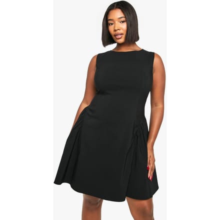 boohoo Dames Plus geraffelde zij-skaterjurk | Zwart | Maat: 54