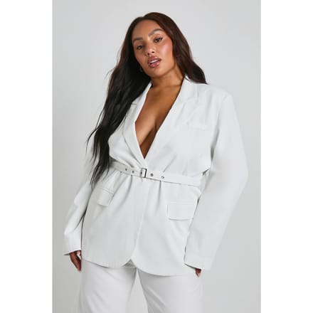 boohoo Dames Plus Getailleerde Strikceintuur Wrap Blazer | Ivory | Maat: 16