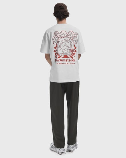 LOST SURFER TEE