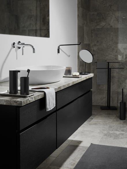 Modo Gastendoekhouder Black | Zwart | Staal