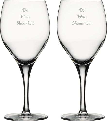 Gegraveerde Rode wijnglas 42,5cl De Bêste Skoanheit- De Bêste Skoanmem