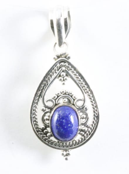 Opengewerkte zilveren hanger met lapis lazuli