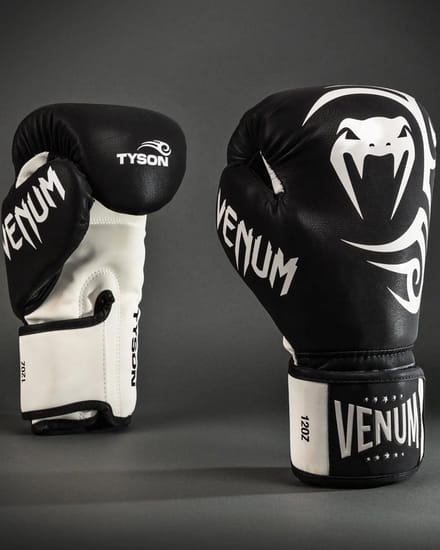 Venum Mike Tyson Replica Bokshandschoenen Diepzwart Optisch Wit - 10 OZ