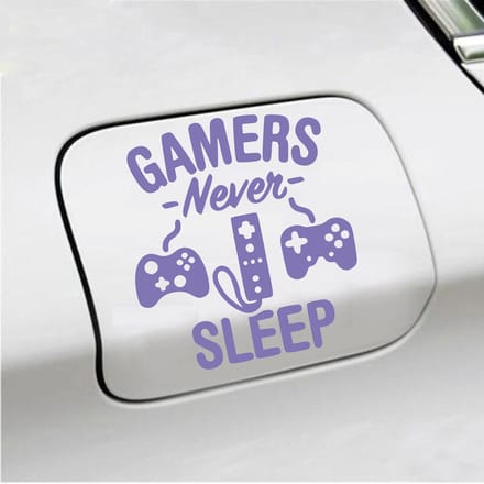 Bumpersticker - Gamers Never Sleep - 12,9 X 11,8 - Paars