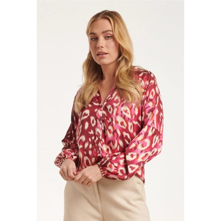 Smashed Lemon 24504 fuchsia cheetah print satijnen blouse |