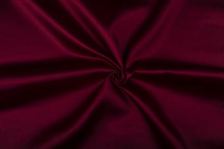 Satijn stof - Bordeaux rood - 15 meter