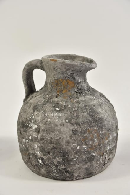 Schenkkan ''Raw'' met oor 14x14x15cm Grey