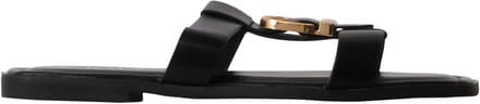 Sandalen om aan te trekken