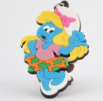 Smurfin dansend - sleutelhanger flexibel rubber - eenzijdig bedrukt - Schleich - 8cm