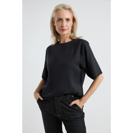 Josephine & Co Ada Blouse Black Maat: 44 | Blouses Outlet | Dames | Zwart