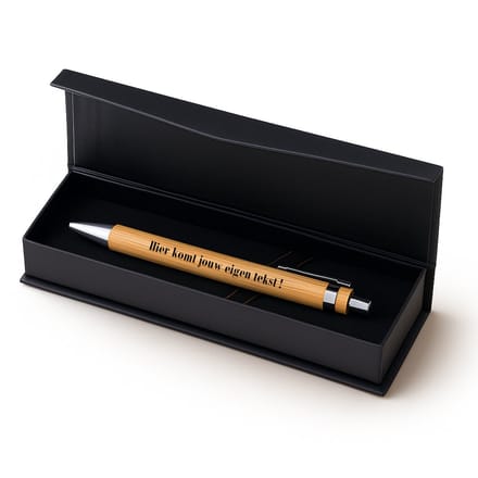 Bamboe balpen (met naam) in luxe giftbox - Lasergegraveerd - Hout - (zwarte inkt)