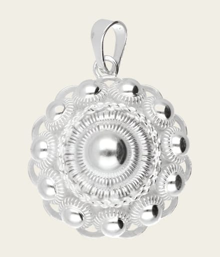 Zilveren Zeeuwse knop knoop 26 mm. ketting hanger