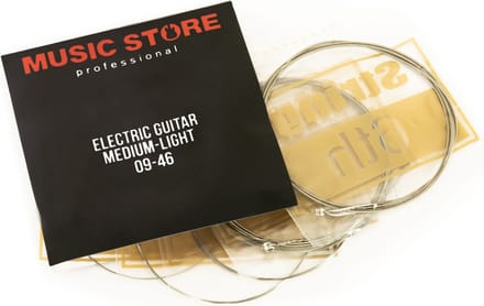 MUSIC STORE Electric Guitar Strings Medium-Light 09-46 - Elektrische gitaarsnaren