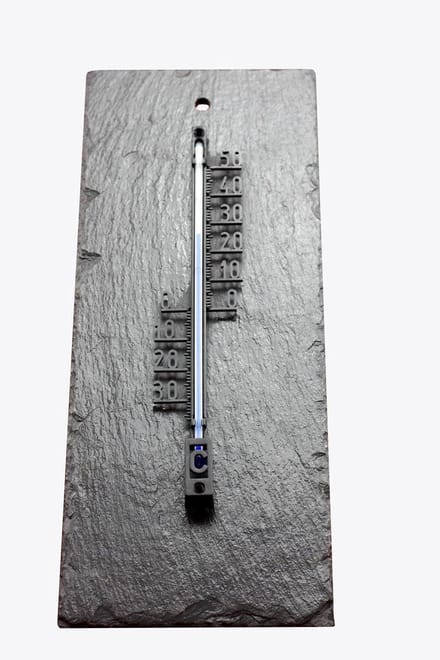 Klassieke Buiten- en Binnenthermometer op Leisteen Plaat - Weerbestendig